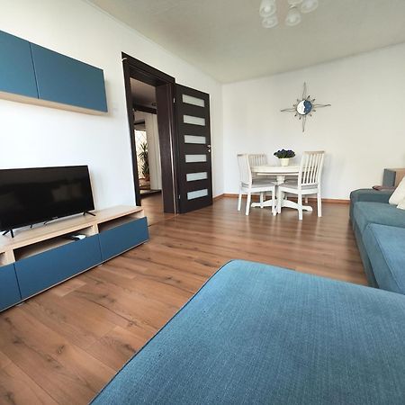 Platinum Apartment - Apartament Cu 3 Camere, 2 Dormitoare, 2 Bai, Bucatarie Complet Utilata, 2 Balcoane Bükreş Dış mekan fotoğraf