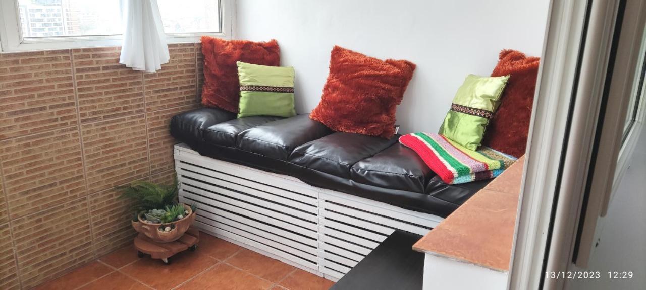Platinum Apartment - Apartament Cu 3 Camere, 2 Dormitoare, 2 Bai, Bucatarie Complet Utilata, 2 Balcoane Bükreş Dış mekan fotoğraf