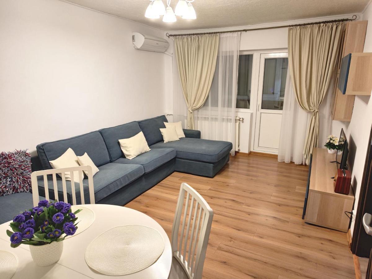 Platinum Apartment - Apartament Cu 3 Camere, 2 Dormitoare, 2 Bai, Bucatarie Complet Utilata, 2 Balcoane Bükreş Dış mekan fotoğraf