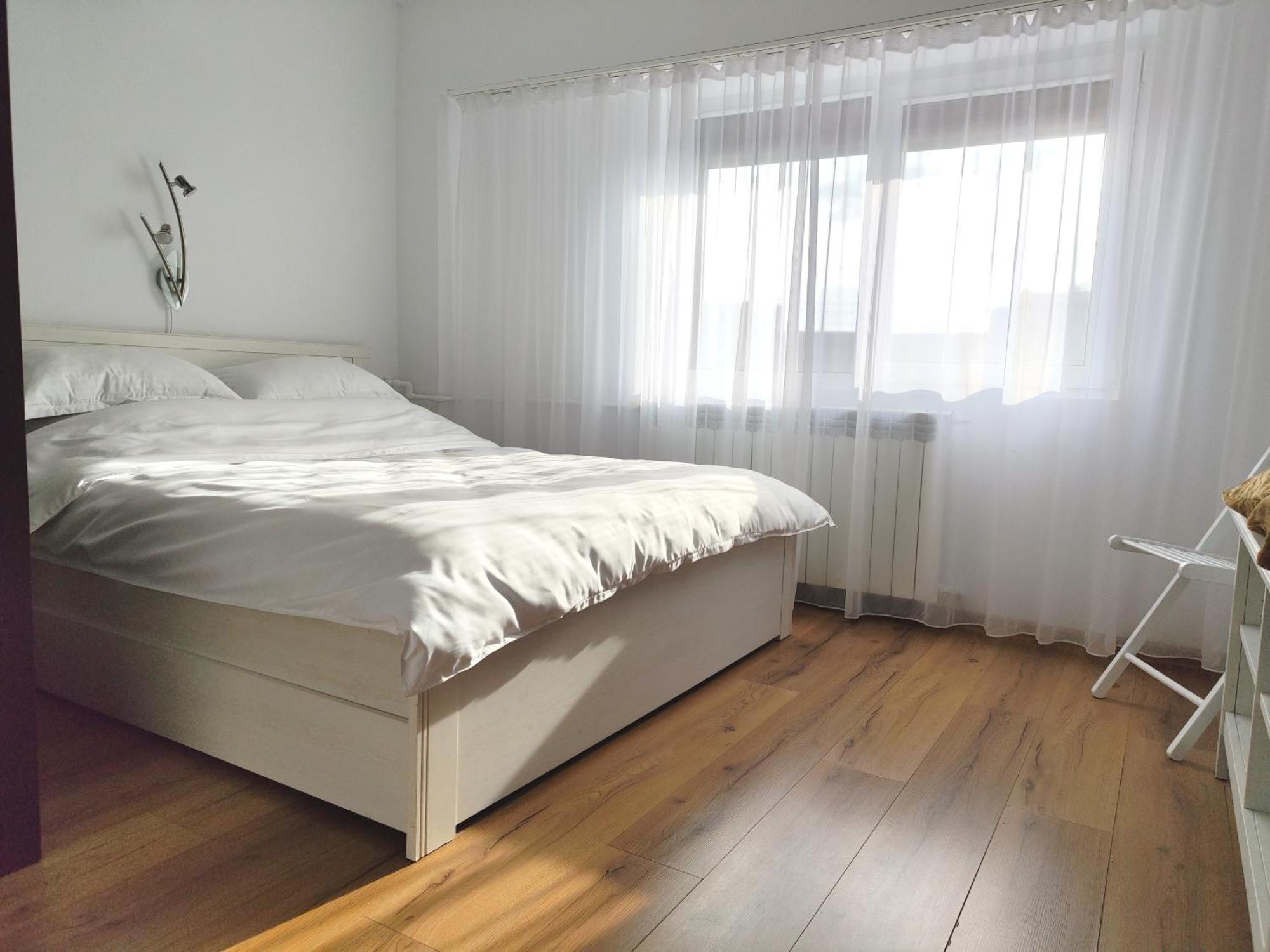 Platinum Apartment - Apartament Cu 3 Camere, 2 Dormitoare, 2 Bai, Bucatarie Complet Utilata, 2 Balcoane Bükreş Dış mekan fotoğraf