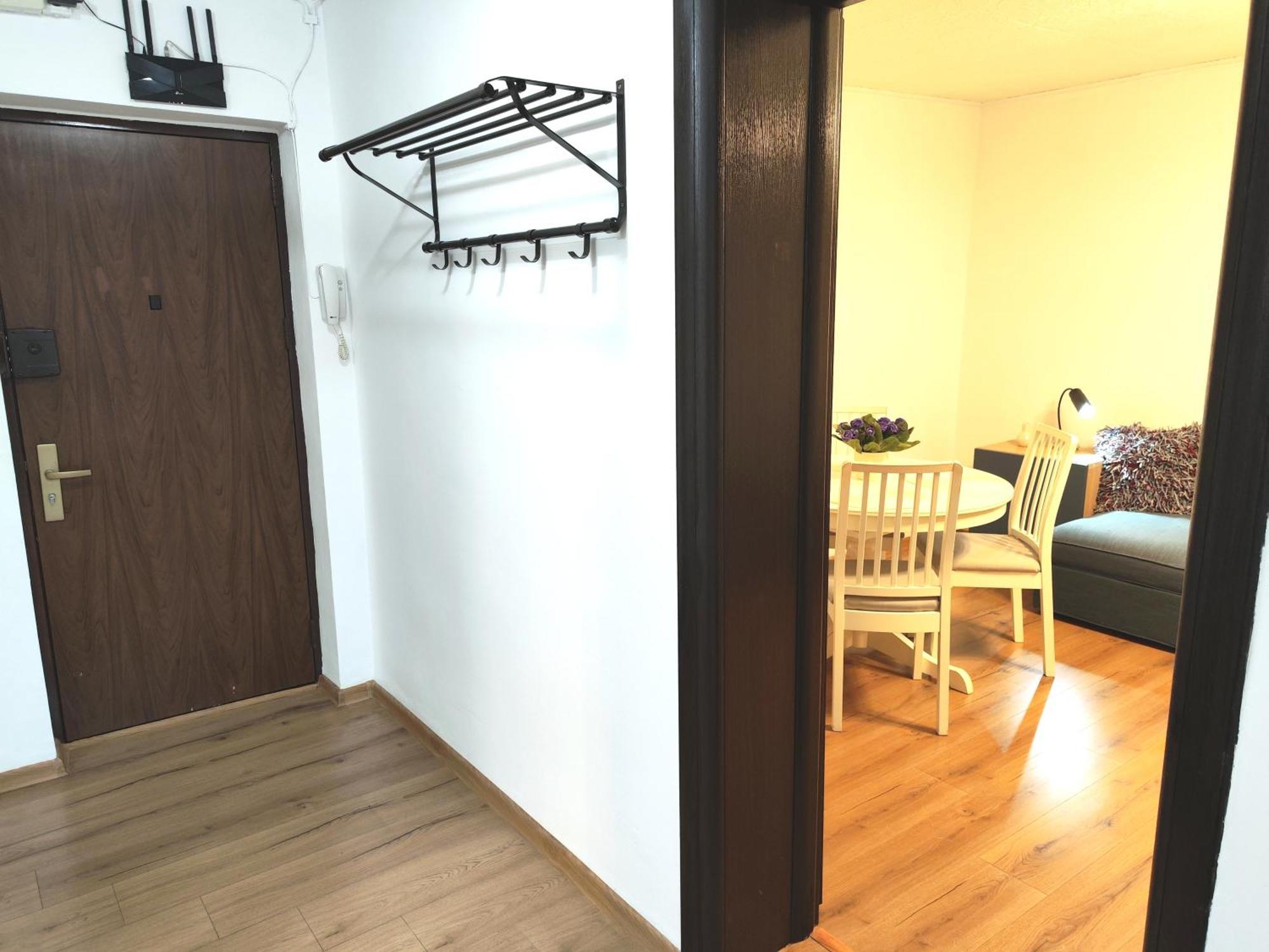 Platinum Apartment - Apartament Cu 3 Camere, 2 Dormitoare, 2 Bai, Bucatarie Complet Utilata, 2 Balcoane Bükreş Dış mekan fotoğraf