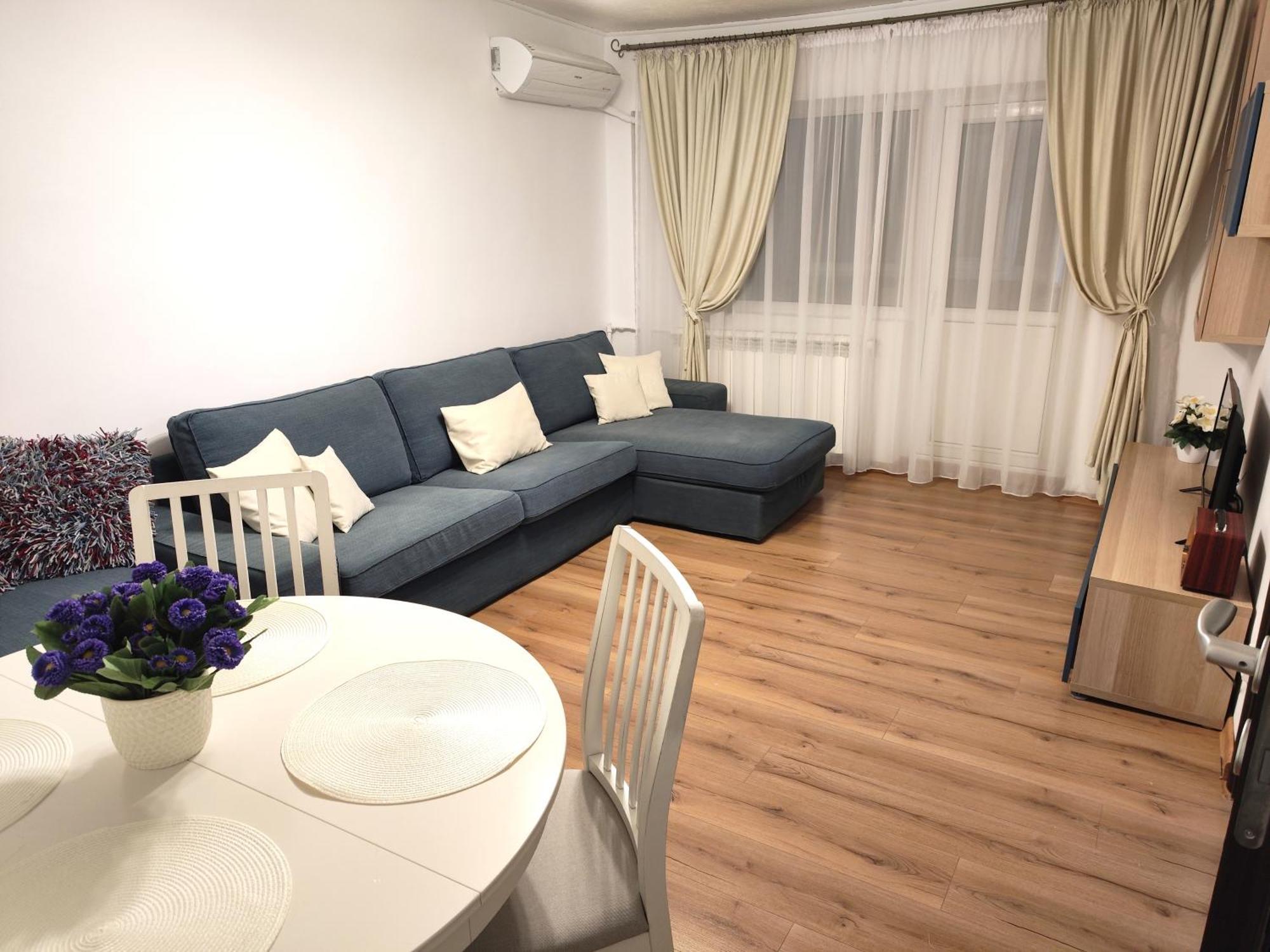 Platinum Apartment - Apartament Cu 3 Camere, 2 Dormitoare, 2 Bai, Bucatarie Complet Utilata, 2 Balcoane Bükreş Dış mekan fotoğraf