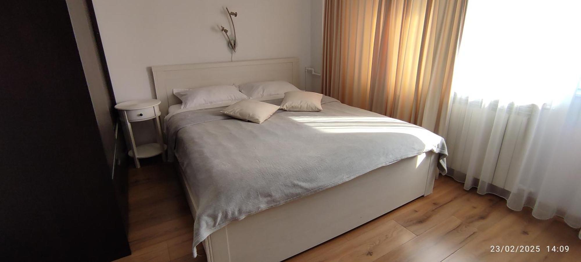 Platinum Apartment - Apartament Cu 3 Camere, 2 Dormitoare, 2 Bai, Bucatarie Complet Utilata, 2 Balcoane Bükreş Dış mekan fotoğraf
